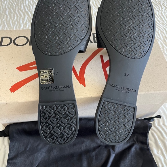 Authentic Dolce & Gabbana sandals - Picture 2 of 7